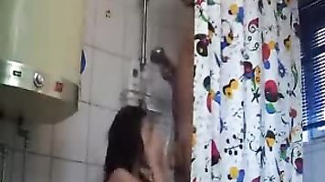 Blowjob In Shower - Movies.