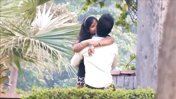 Couple Romance In Park - Movies. video2porn2