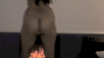Hourglass Desi Babe Dance - Movies. video2porn2