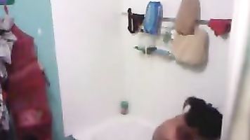 Sexy Kudi In Bathroom - Movies.