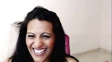 Indian housewife is masturbating like a cam girl.