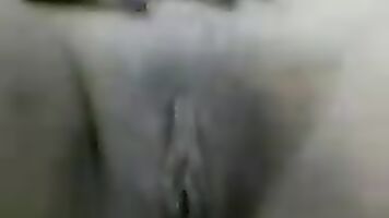 Boyfriend films nude Indian chick on the bed.