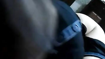 Beautiful pubic hair, wish I could see what her vulva looks like