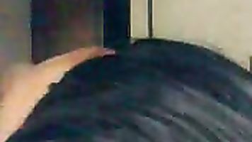 Slim shaven Desi chick sucks and fucks boyfriend at home.
