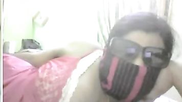 Indian Chubby Girl Strip On Cam.