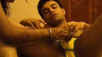 Two Indian Girls Dealing with a Black guy Hot ' Coloured