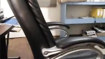 Tamil Cougar On Cam Masturbating On Chair Part-3