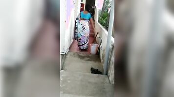Flashing to neighbor desi aunty