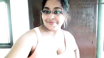 indian girls beautiful talk
