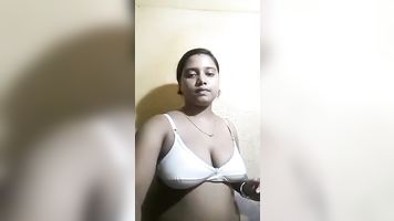 My gf leaked mms bath