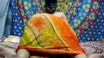 watch till the end. My desi aunt has the biggest butt and shows ait whikle sucking my dick