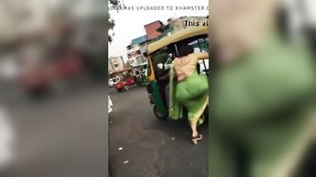 Desi Huge Butt In Saree