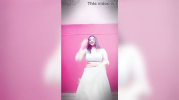 Bollywood Actress Leena Kapoor Deep Navel