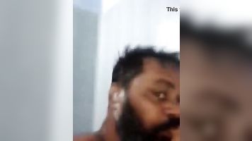 06-Kerala Thiruvananthapuram cute, beautiful and cute Nithya aunty bathing super hit sex porn clip