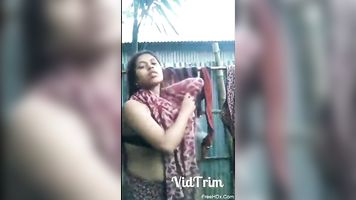 Cute girl bathing nude... Selfie Webcam Girl
