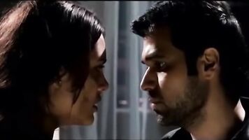 Esha Gupta Cute Kissing and Bed scenes