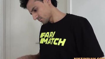 Bhabhi ne Gaand aur Chut chudwa ke rent pay kiya