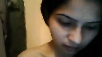High profile Indian call girl Shilpa Rai with her client in hotel bedroom sucking his big dick