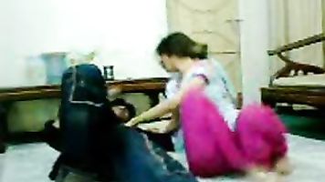 Shahid and Sunidhi sialkot college couple fucking each other thru help of their mutual friend.